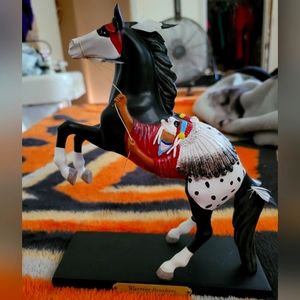 Trail of the painted ponies figurine